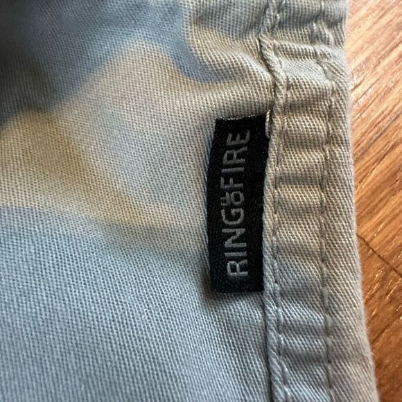 Ring Of Fire Cargo Shorts Gray | Men Size 34 - Picture 4 of 9